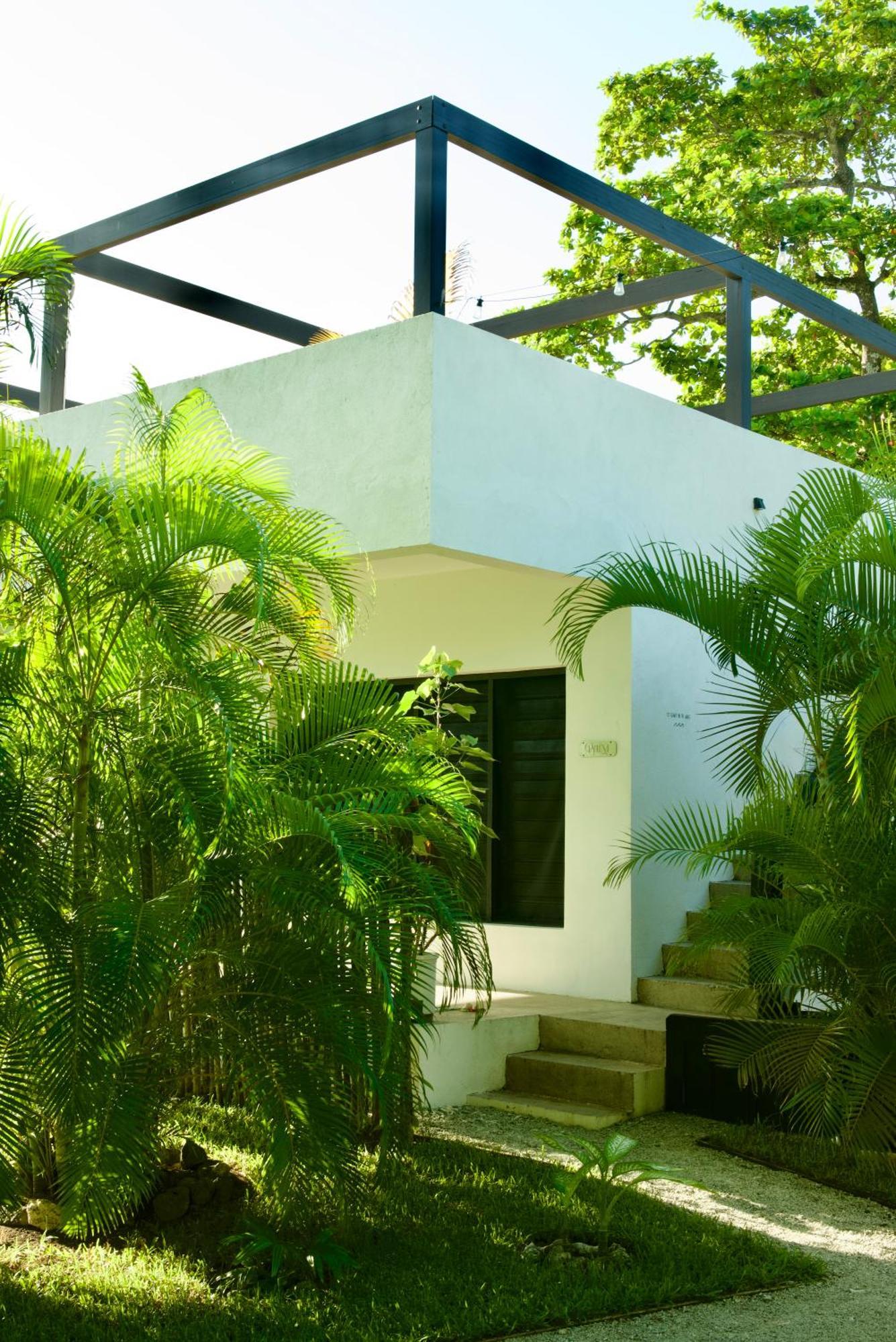 South Pacific Memories Hotel Port Vila Exterior photo